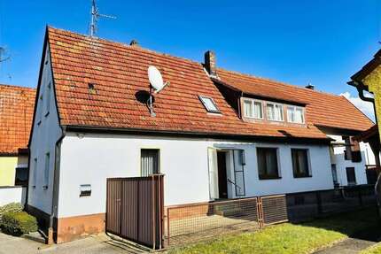 Haus zum Kaufen in Haßfurt 155.000,00 € 145 m²