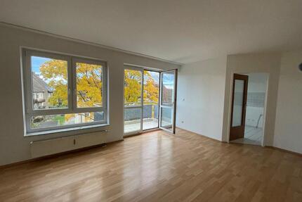 Attraktive Dachgeschosswohnung mit Balkon in Gelsenkirchen-Erle