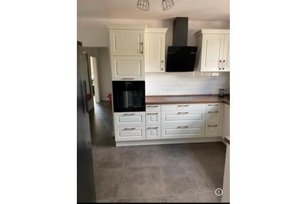 Wohnung Erdgeschoss - 1.200,00&nbsp;EUR Kaltmiete, ca.&nbsp; 180,00&nbsp;m&sup2; in Nienburg (Weser) (PLZ: 31582)