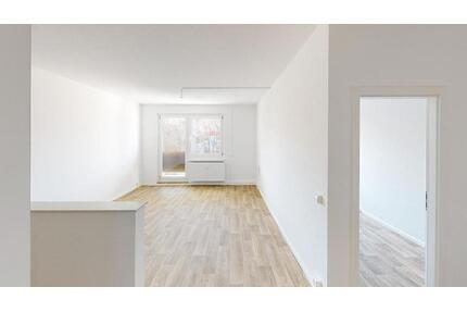 Tolle 3-Raum-Wohnung mit Balkon in sanierter Wohnanlage - Chemnitz Markersdorf