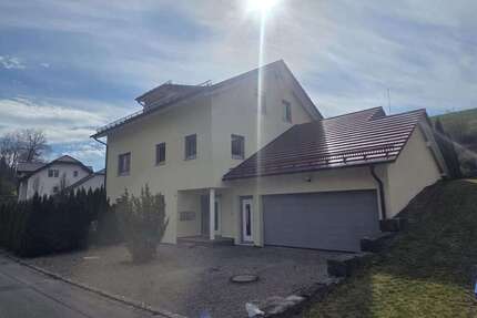 Haus zum Kaufen in Ochsenhausen 545.000,00 € 194 m²