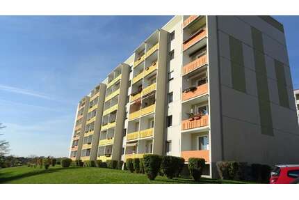 Wohnung zum Kaufen in Crimmitschau 50.000,00 € 68.88 m²