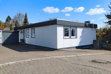 freistehender Bungalow mit Einlieger - großer Garten - Garage - Bochum-Stiepel