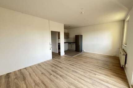 Wohnung zum Mieten in Chemnitz 334,00 € 57 m²