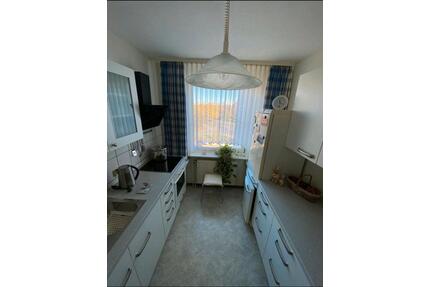 Schöne, große, voll möblierte Wohnung in Wolfsburg, sehr günstig.