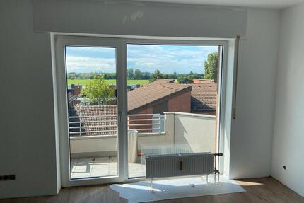 2-Raum Dachgeschosswohnung mit Blick auf den Rhein in Zündorf - Köln Porz