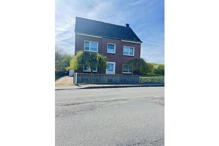 Charmantes Einfamilienhaus mit großem Grundstück und Potenzial - Bönen