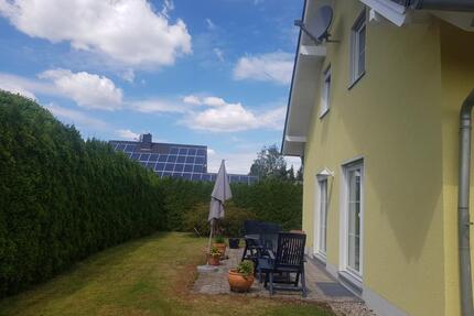 Großzügiges, modernes Einfamilienhaus - Hof Altstadt