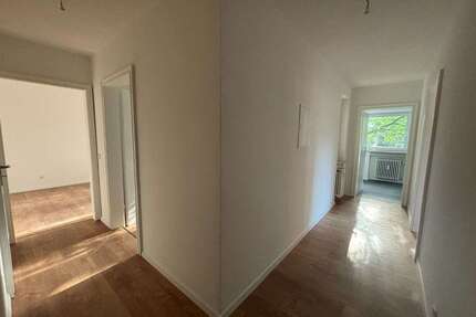 Wohnung zum Mieten in Augsburg 910,00 € 70.05 m²