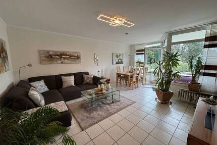 Moderne 3 Zimmerwohnung in gepflegtem Mehrfamilienhaus Nähe Pahlkebad - Mönchengladbach Rheydt