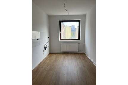 Wohnung zum Mieten in Bremerhaven 645,00 € 80.4 m²