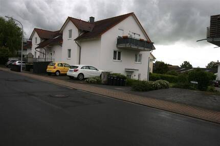 Eigentum gibt Sicherheit 2-Zimmer-Erdgeschosswohnung mit Balkon und Stellplatz in Schwalmstadt-Ziegenhain - keine Käuferprovision -