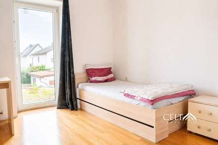 Haus zum Kaufen in Straubing 699.000,00 € 316.82 m²