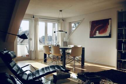 Stillvolle Dachgeschoßwohnung mit 2 Bädern 360° Besichtigung - Bad Krozingen