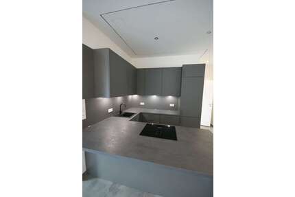 Wohnung zum Mieten in Frankfurt 2.090,00 € 95 m²