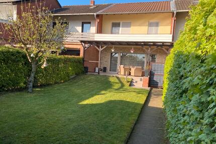 Attraktives Mittelreihenhaus mit Balkon, Terrasse & Garten - Stadtlohn