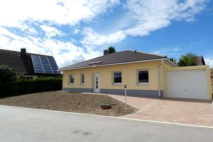 Haus zum Kaufen in Thermalbad Wiesenbad 415.000,00 € 120 m²