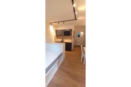 Modernes 1-Zimmer Apartment mit Balkon in Erlangen - Buckenhof