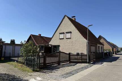 Haus zum Kaufen in Leegebruch 295.000,00 € 88 m²