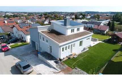 Exklusive 5 Zimmerwohnung mit Terrasse und Garten - Taufkirchen (Vils)