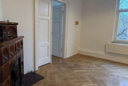 Schöne 5 12 Zimmer Wohnung mit Altbaucharme im östlichen Ringgebiet - Braunschweig