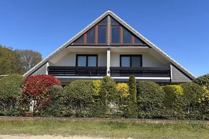 Zweifamilienhaus mit großem Wintergarten und Vollkeller an der Grenze zu Schwanewede - Bremen Lüssum-Bockhorn