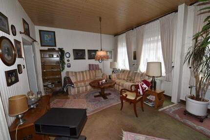 Schöne Altbauwohnung im Hochparterre mit Garten in Hildesheim