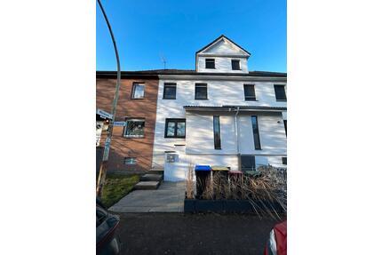 Modernisiertes Reihenmittelhaus in Bestlage mit Garten - Lünen Alstedde