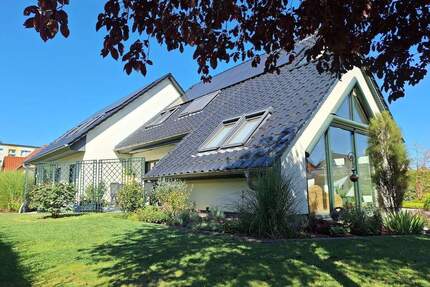 Wald- und wassernah - großes Einfamilienhaus mit Top-Ausstattung in Greifswald-Eldena