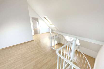 Wohnung zum Kaufen in Siegburg 384.000,00 € 124 m²