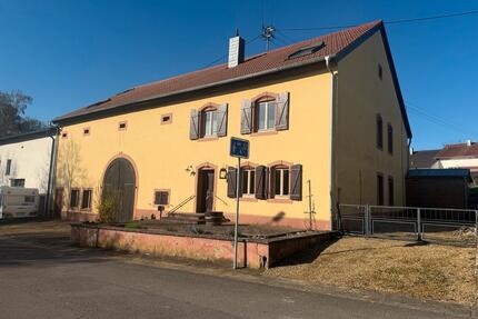 Lothringer BAUERNHAUS mit Einliegerwohnung in 66780 OT TOP REST - Rehlingen-Siersburg