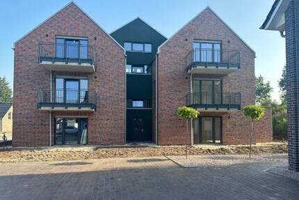 Schöne helle freundliche Wohnung mit großem u. kleinem Balkon - Werlte