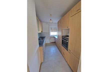 3-Zimmer Wohnung in Traunstein - 730,00&nbsp;EUR Kaltmiete, ca.&nbsp; 68,30&nbsp;m&sup2; in Traunstein (PLZ: 83278)