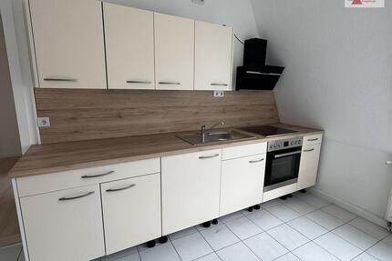 Frisch renoviert! 2-Raum-Wohnung mit neuer Einbauküche - Aue-Bad Schlema