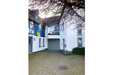 Schönes Haus in Elz mit Fachwerk zu verkaufen. Privat. Tolle Lage