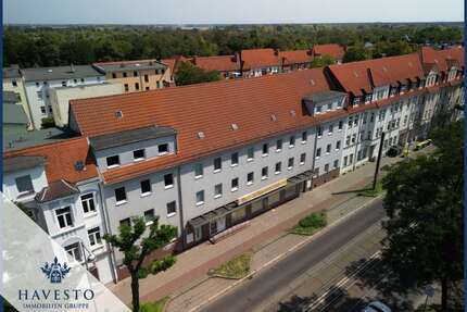 Haus zum Kaufen in Magdeburg Fermersleben 1.190.000,00 € 696.55 m² - Magdeburg / Fermersleben