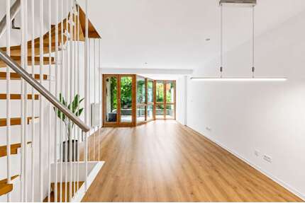 Wohnung zum Kaufen in Halle 550.000,00 € 130 m²