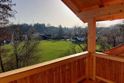 Miete Neubau Doppelhaushälfte Wohnung Dachgeschoss 82386 Huglfing