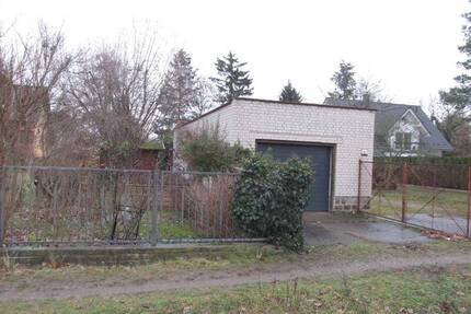 Kleines Einfamilienhaus in Berlin Hellersdorf(mit eingetragenem WohnrechtNießbrauch)