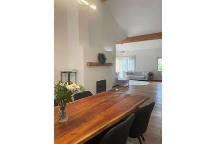 Haus zum Kaufen in Mönsheim 849.000,00 € 263 m²