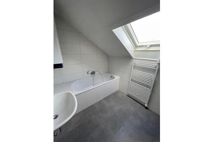 2 Zimmer Wohnung - 350,00&nbsp;EUR Kaltmiete, ca.&nbsp; 50,00&nbsp;m&sup2; in Münsingen (PLZ: 72525)