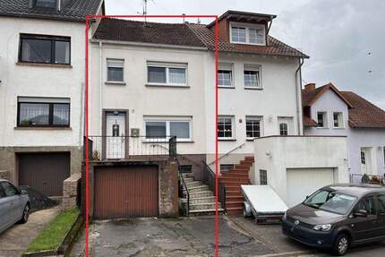 Reihenmittelhaus in ruhiger Seitenstraße - Saarwellingen / Schwarzenholz