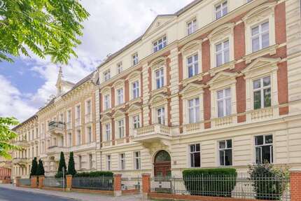 Wohnung zum Kaufen in Potsdam 670.000,00 € 140.21 m²