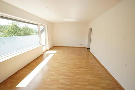 Helle Eigentumswohnung mit Loggia - Friedrichsthal
