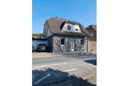 Haus zu verkaufen - 182.000,00&nbsp;EUR Kaufpreis, ca.&nbsp; 100,00&nbsp;m&sup2; in Kevelaer (PLZ: 47624) Twisteden