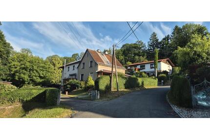 Doppelhaushälfte in bevorzugter Lage, ideal für Handwerker - Königsee