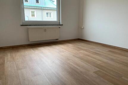 Solide 4-Zimmer-Wohnung in Vacha | ab 01.06.2026