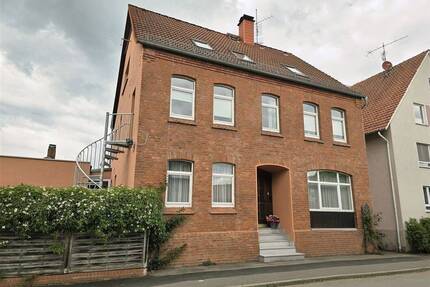 Familienfreundliches Einfamilienhaus mit viel Platz in Top-Lage - Emmerthal Kirchohsen