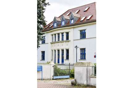 Büro in Rosengarten 5.831,00 € 833 m²