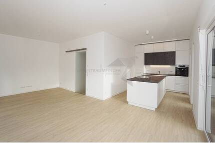 Moderne Doppelhaushälfte inkl. Einbauküche, 2x Stellplatz und weiteren Extras in Chemnitz-Rabenstein